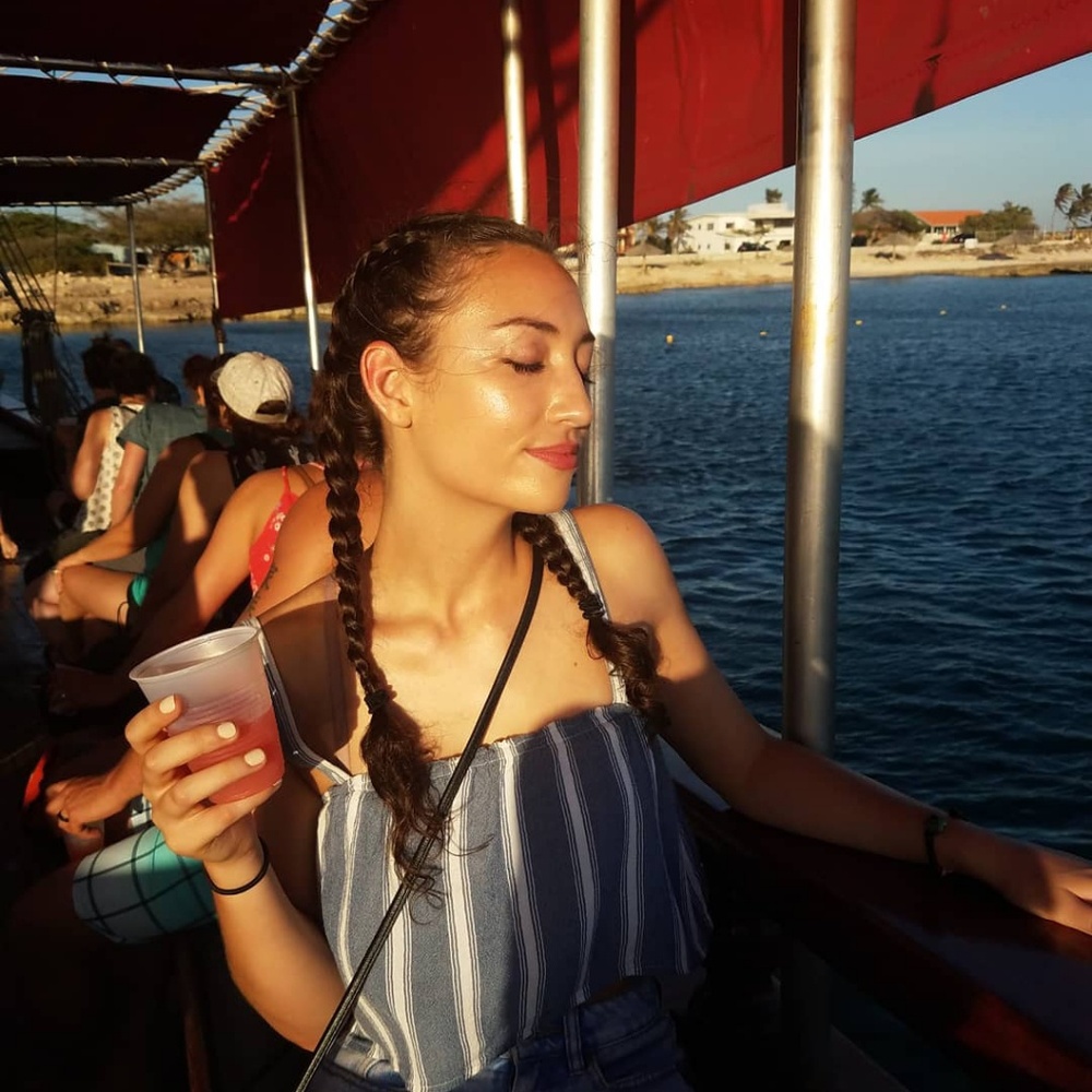 Meet your Posher, Stephanie